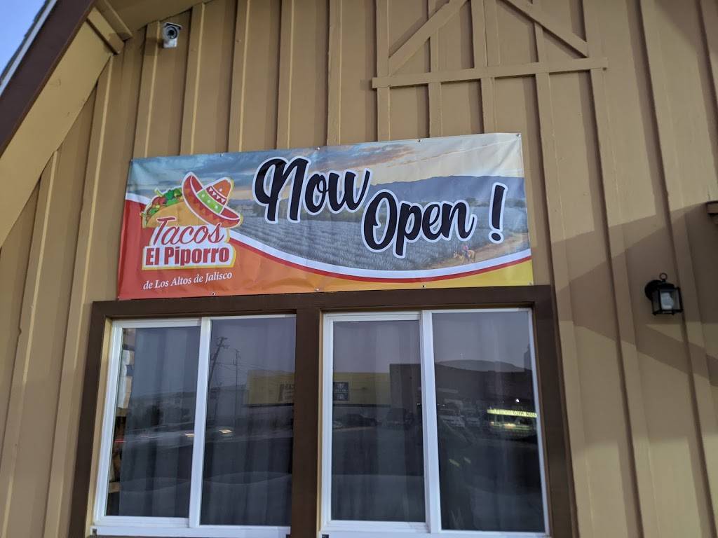 Tacos El Piporro | restaurant | 16195 Main St, Hesperia, CA 92345, USA | 7604909538 OR +1 760-490-9538