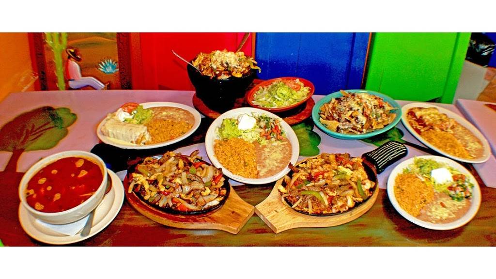 La Hacienda Mexican Restaurant & Cantina | restaurant | 3136 Ambassador Caffery Pkwy, Lafayette, LA 70506, USA | 3379891320 OR +1 337-989-1320