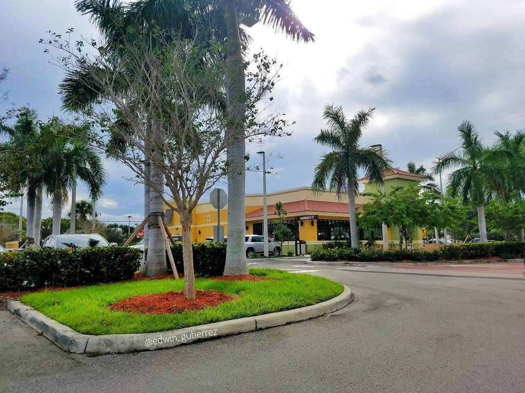 Pollo Tropical | restaurant | 13425 S Dixie Hwy, Pinecrest, FL 33156, USA | 7865223935 OR +1 786-522-3935