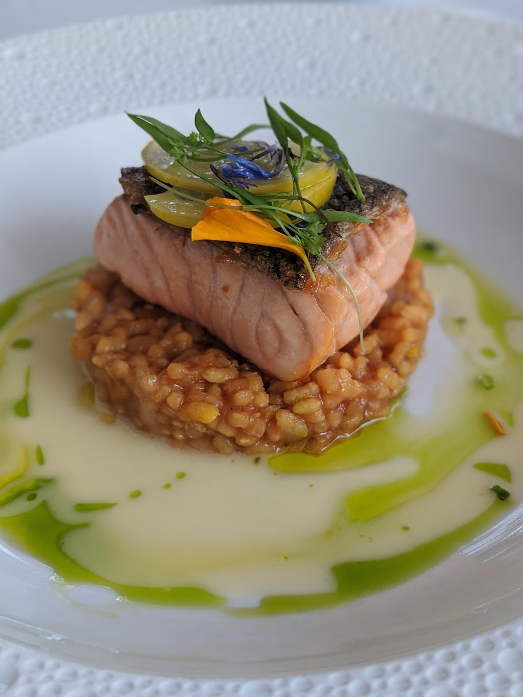 Charleston | restaurant | 1000 Lancaster St, Baltimore, MD 21202, USA | 4103327373 OR +1 410-332-7373