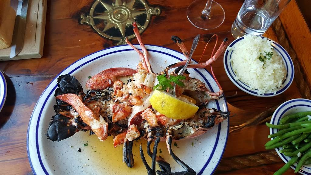 Square-Rigger | restaurant | 225 Edgartown-Vineyard Haven Rd, Edgartown, MA 02539, USA | 5086279968 OR +1 508-627-9968