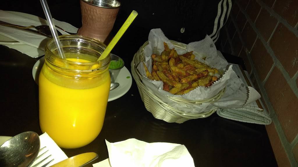 Spice & Grill | restaurant | 441 Myrtle Ave, Brooklyn, NY 11205, USA | 7188752525 OR +1 718-875-2525