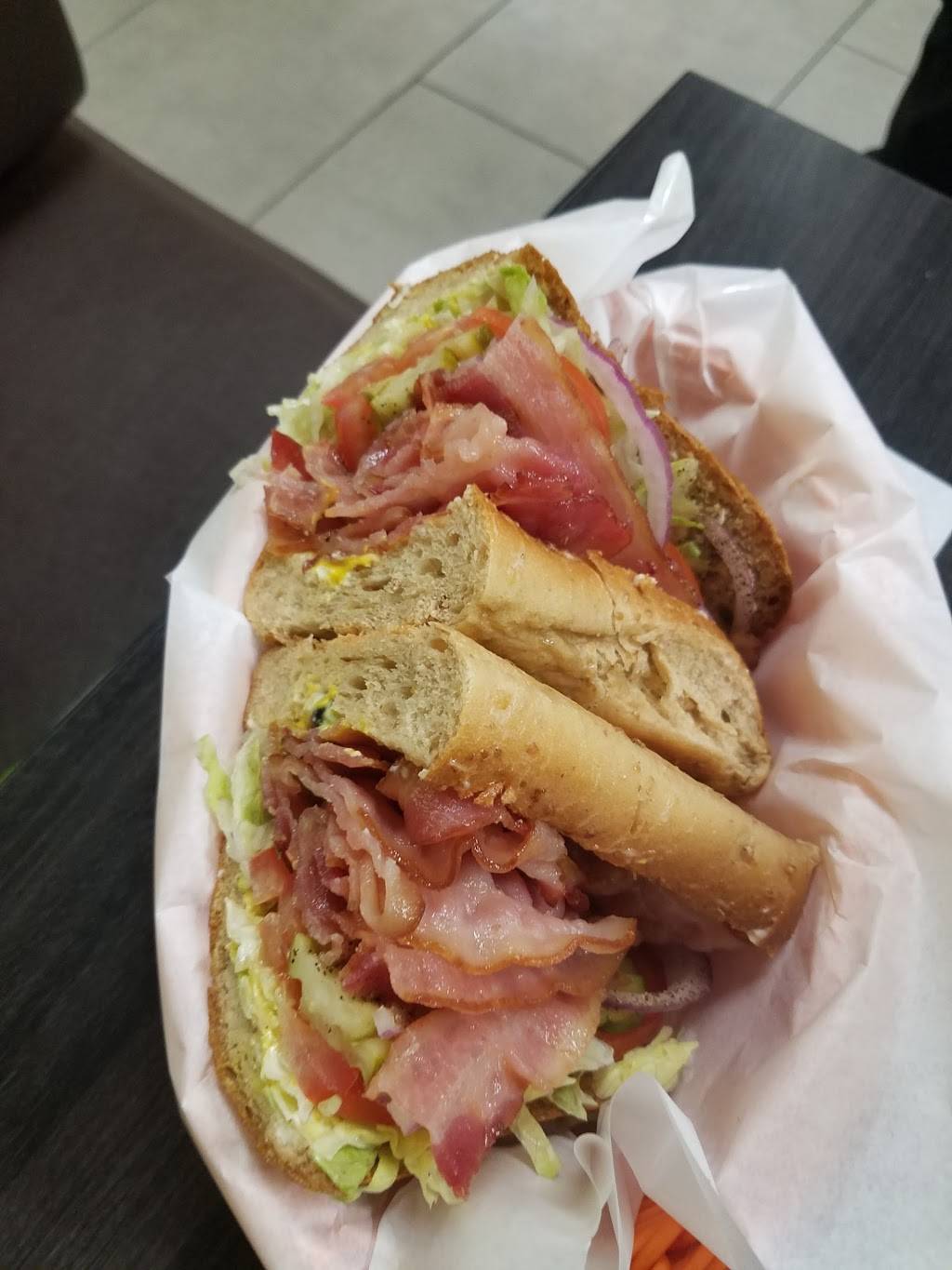 Deli Delicious | restaurant | 9000 Ming Ave #05, Bakersfield, CA 93311, USA | 6618580335 OR +1 661-858-0335