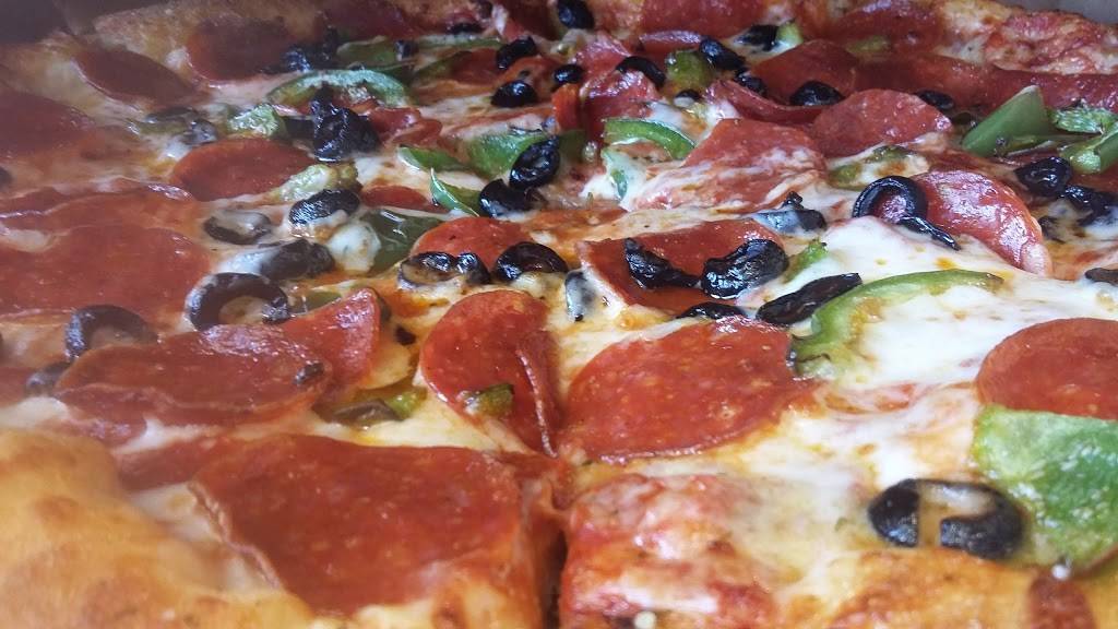 Dominos Pizza | meal delivery | 63 W Shaw Ave Ste 101, Clovis, CA 93612, USA | 5592989111 OR +1 559-298-9111