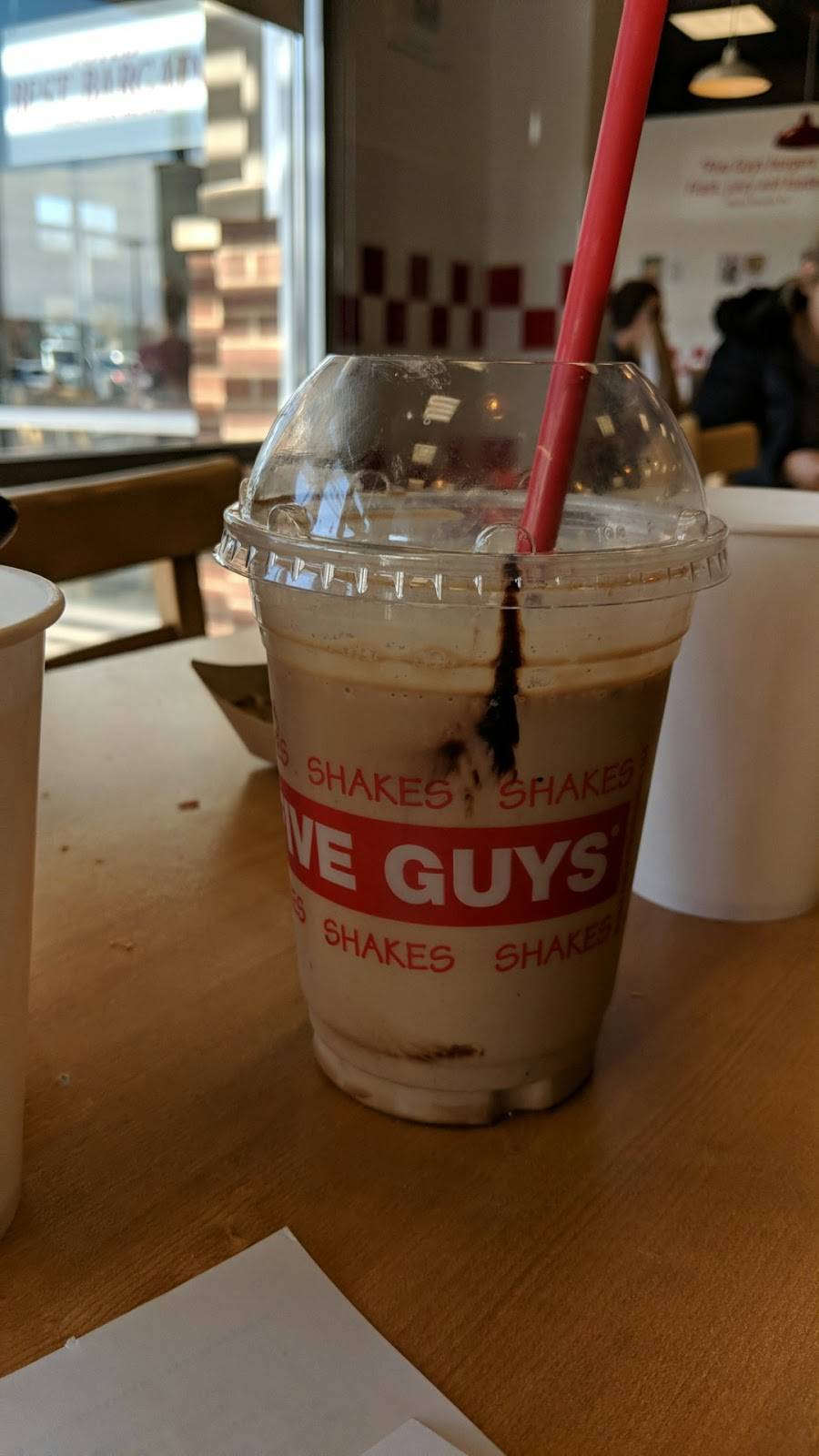 Five Guys | meal takeaway | 8600 Ward Pkwy Suite 2155, Kansas City, MO 64114, USA | 8163334897 OR +1 816-333-4897