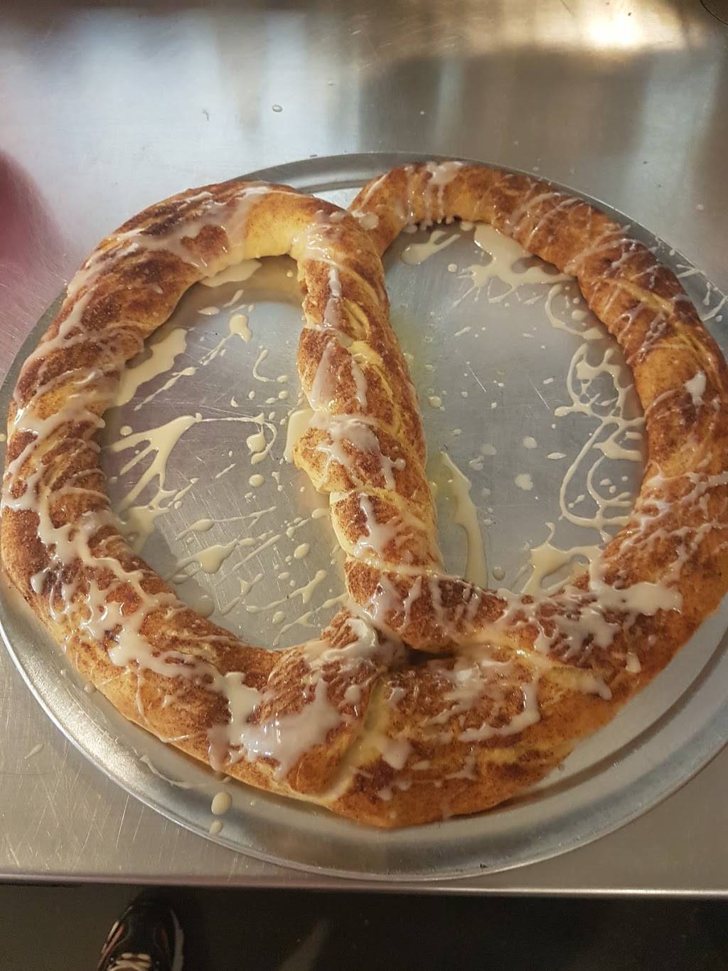 MJS PIZZA & WING HOUSE | restaurant | 5195 E Silver Springs Blvd, Silver Springs, FL 34488, USA | 3522365991 OR +1 352-236-5991