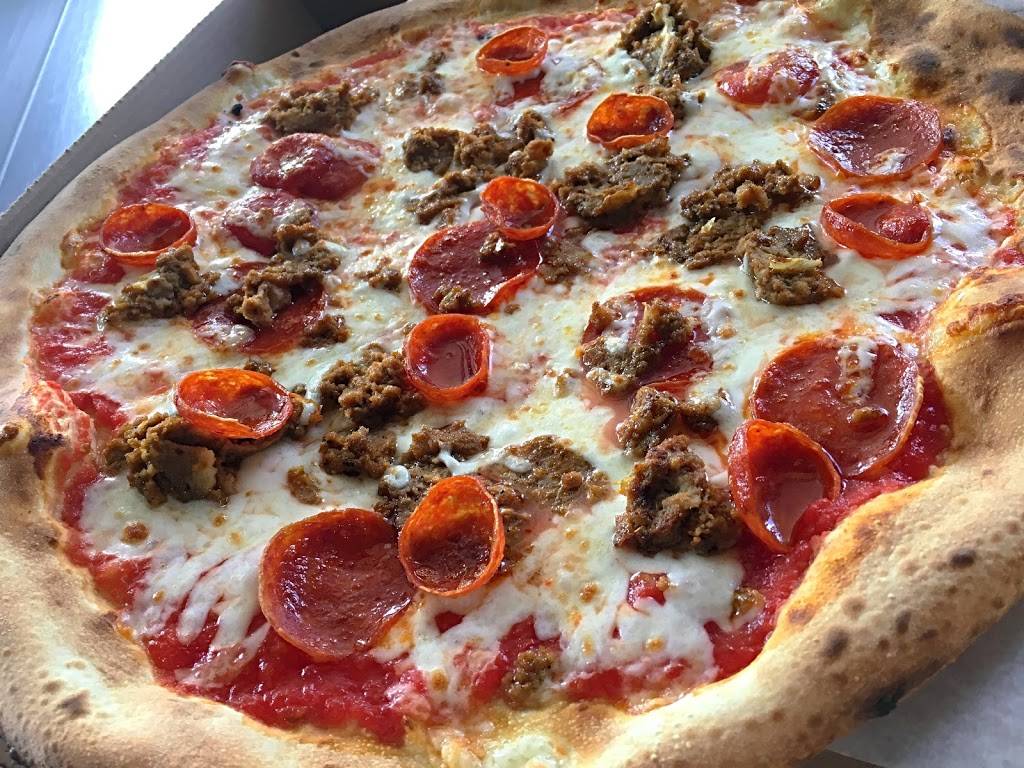 900 Degrees Pizza Truck | restaurant | 4700 Park Ave, Bridgeport, CT 06606, USA | 2035050581 OR +1 203-505-0581