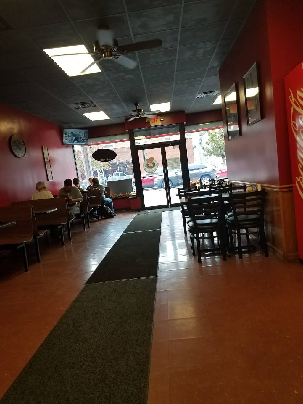 Italian Village Pizza | restaurant | 207 W High St, Ebensburg, PA 15931, USA | 8144722202 OR +1 814-472-2202