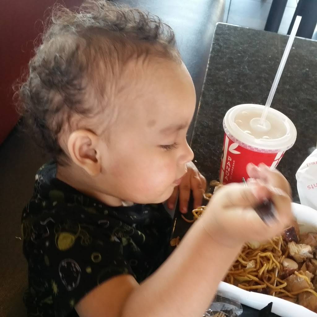 Panda Express | meal takeaway | 2590 Jensen Ave, Sanger, CA 93657, USA | 5598757028 OR +1 559-875-7028