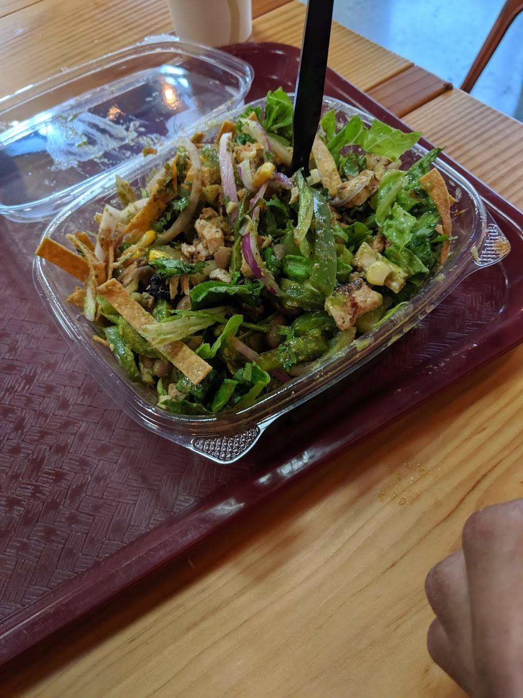 Victors Mexican Grill | restaurant | 2509 Mt Vernon Ave, Bakersfield, CA 93306, USA | 6618437070 OR +1 661-843-7070