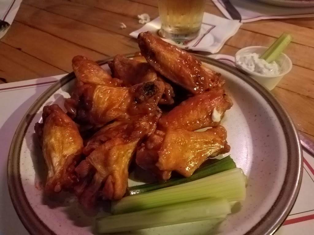 Harveys 4th Street Grill | restaurant | 3121 4th St N, St. Petersburg, FL 33704, USA | 7278216516 OR +1 727-821-6516