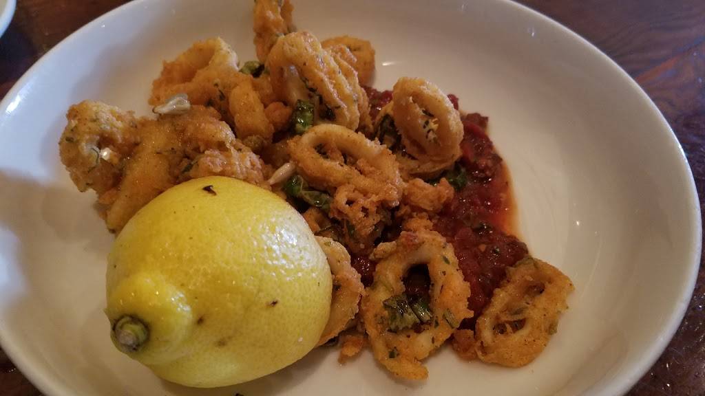 Tria Taproom | restaurant | 2005 Walnut St, Philadelphia, PA 19103, USA | 2155578277 OR +1 215-557-8277