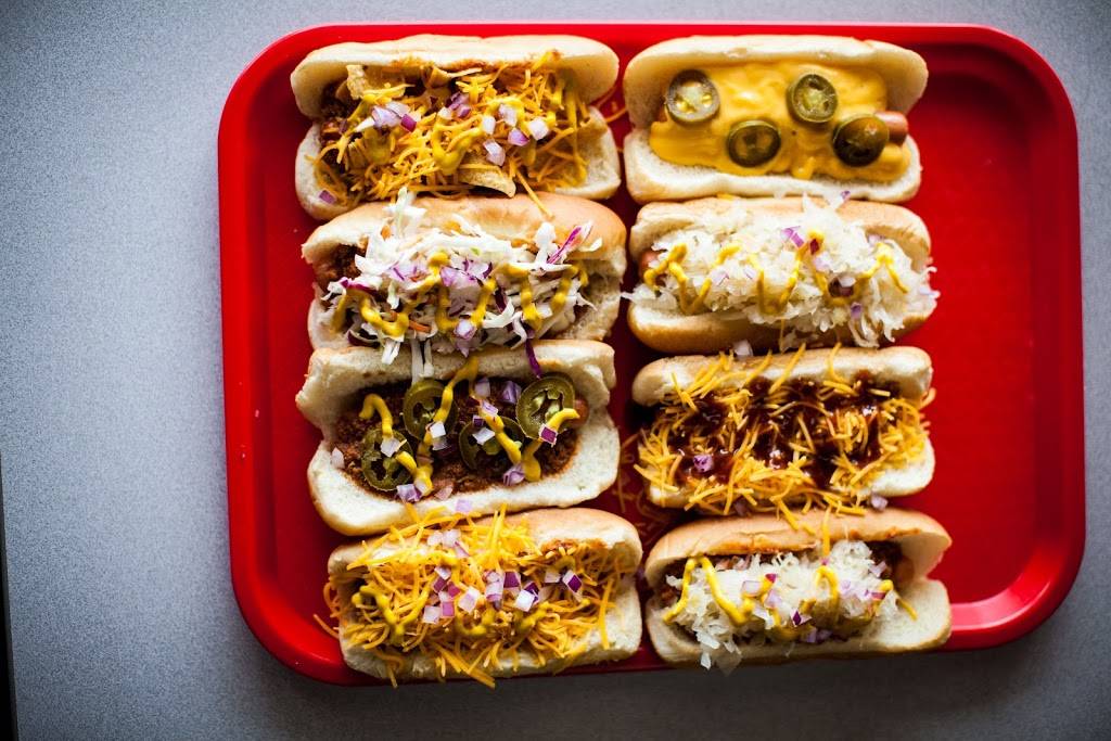 Jakes Coney Island | restaurant | 1826 E 2nd St, Edmond, OK 73034, USA | 4053408200 OR +1 405-340-8200