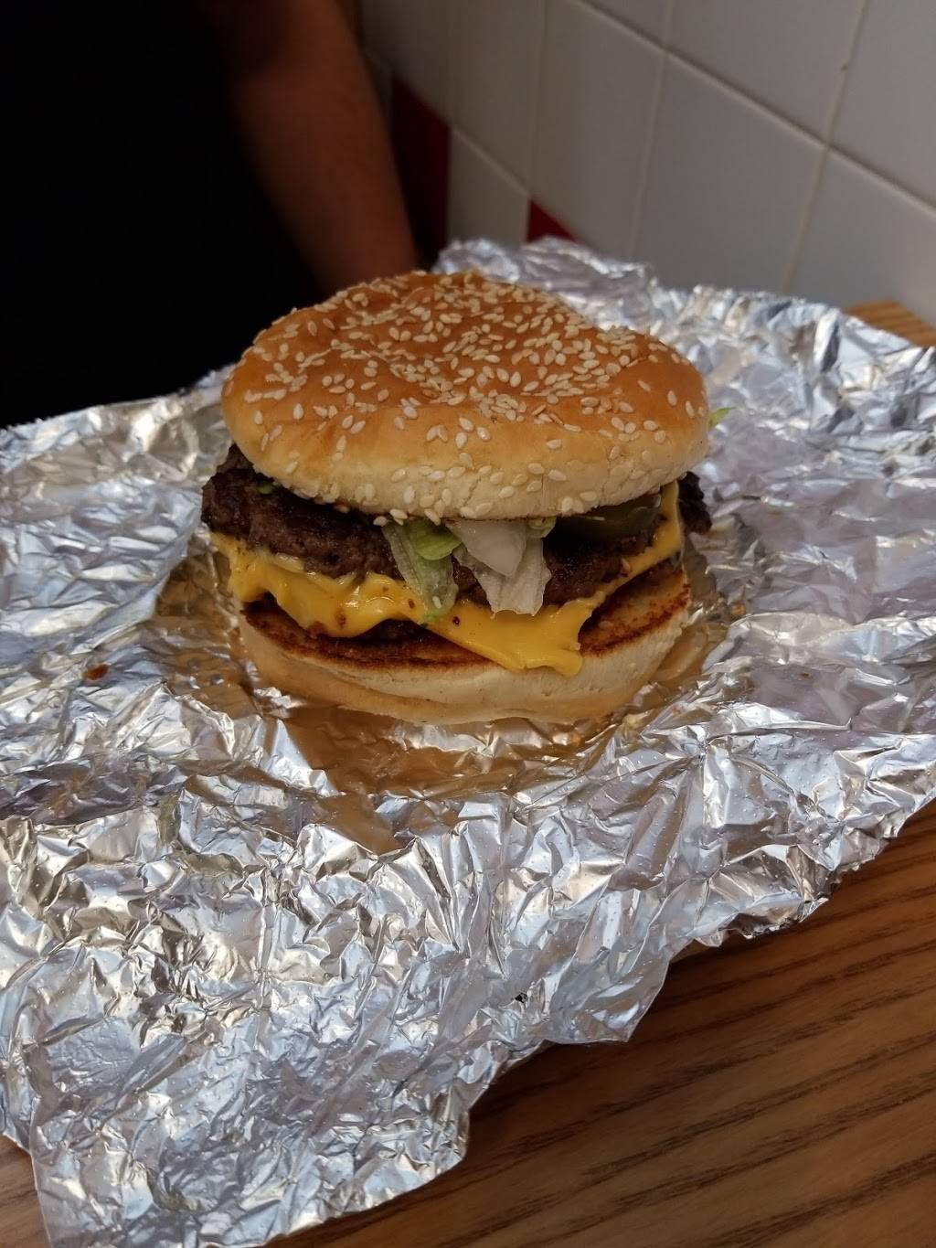 Five Guys | restaurant | 1551 Niagara Falls Blvd UNIT 2, Buffalo, NY 14228, USA | 7164240129 OR +1 716-424-0129