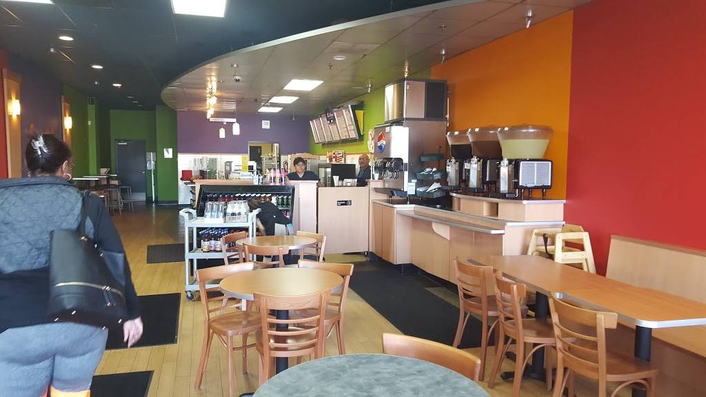 Fat Daddys | restaurant | 6901 Security Blvd, Baltimore, MD 21207, USA | 4109442050 OR +1 410-944-2050