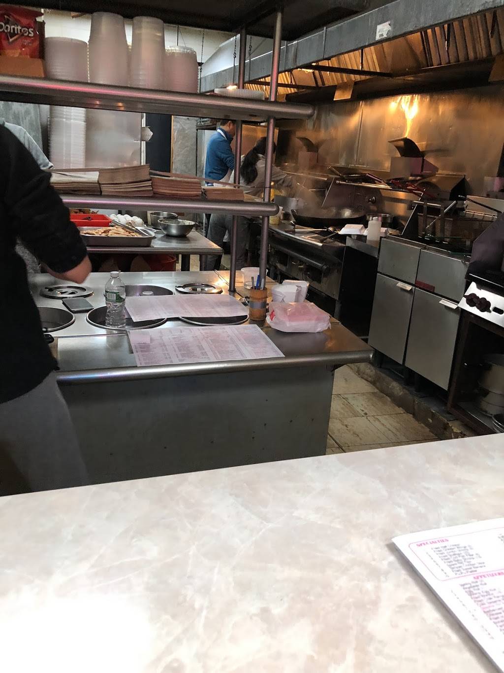 Lucky China Tower | restaurant | 415 Central Ave, White Plains, NY 10606, USA | 9144282690 OR +1 914-428-2690