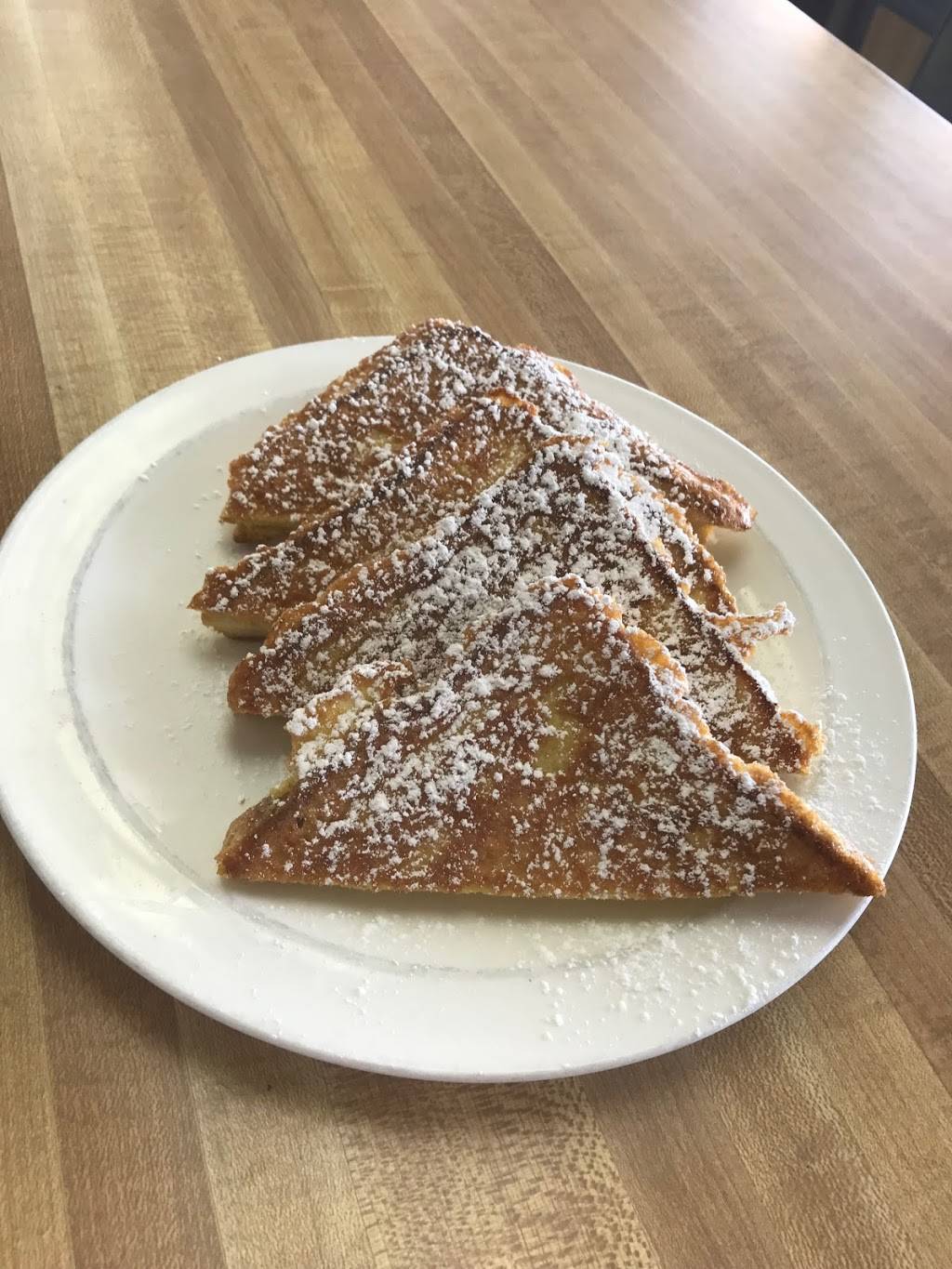 Robertos Family Restaurant | restaurant | 27701 Orchard Lake Rd, Farmington Hills, MI 48334, USA | 2488481348 OR +1 248-848-1348