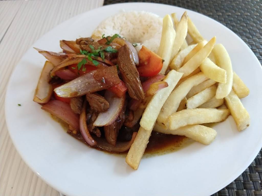 Locura Marina | restaurant | 7118 Collins Ave, Miami Beach, FL 33141, USA | 3053978555 OR +1 305-397-8555