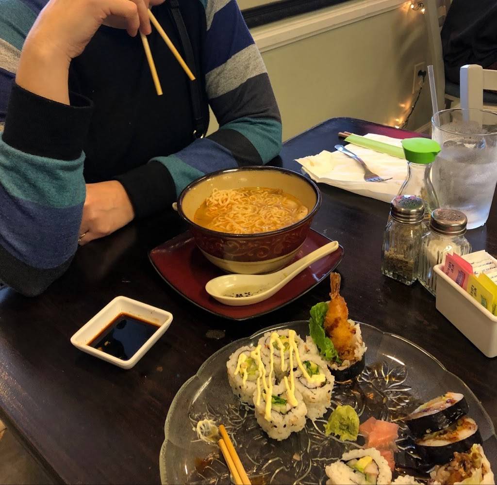 Southern Chopstix | restaurant | 320 N Walnut St, Pinebluff, NC 28373, USA | 9109691113 OR +1 910-969-1113