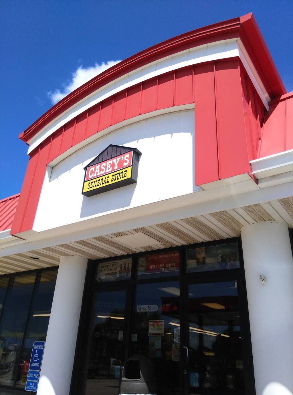 Caseys | meal takeaway | 5908 Nordic Dr, Cedar Falls, IA 50613, USA | 3192771170 OR +1 319-277-1170