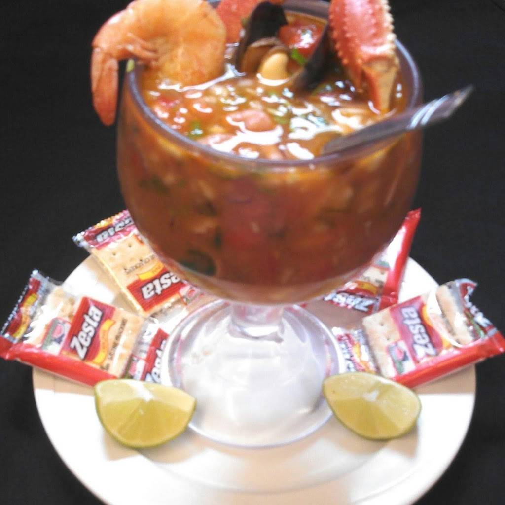 La Fiesta | restaurant | 2319 8th Ave, Greeley, CO 80631, USA | 9703530664 OR +1 970-353-0664