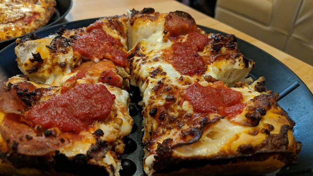 Noble Roman’s Pizza | restaurant | 1438 W Main St, Carmel, IN 46032, USA | 3178463377 OR +1 317-846-3377