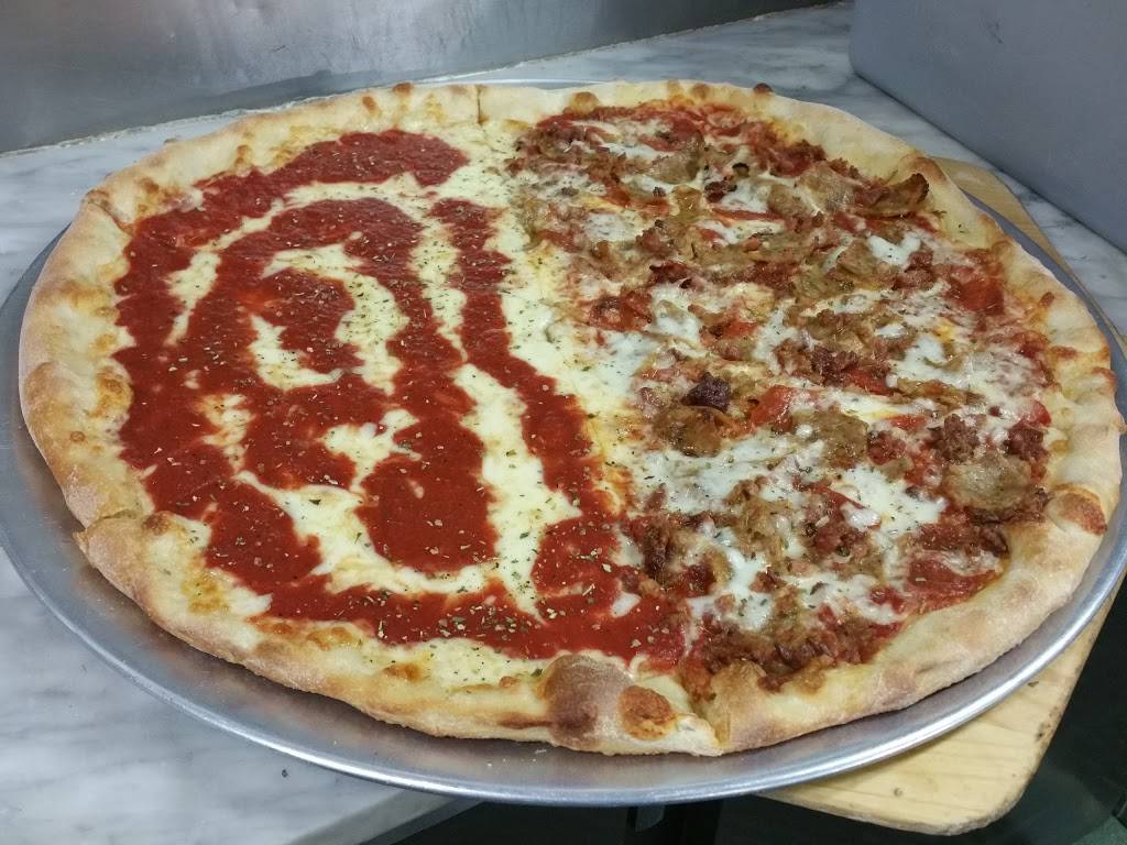 Giovannis cafe and pizzeria | restaurant | 1306 Reading Ave, Boyertown, PA 19512, USA | 6103674825 OR +1 610-367-4825