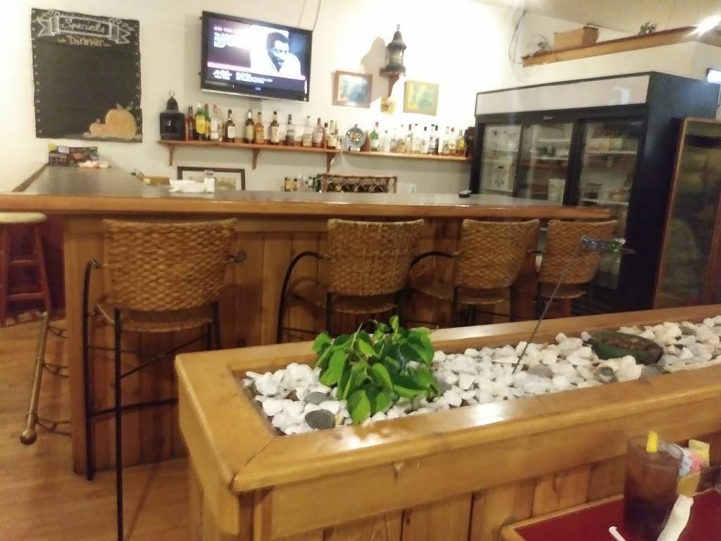 Virginia Street Cafe | restaurant | 201 Virginia St, Urbanna, VA 23175, USA | 8047583798 OR +1 804-758-3798