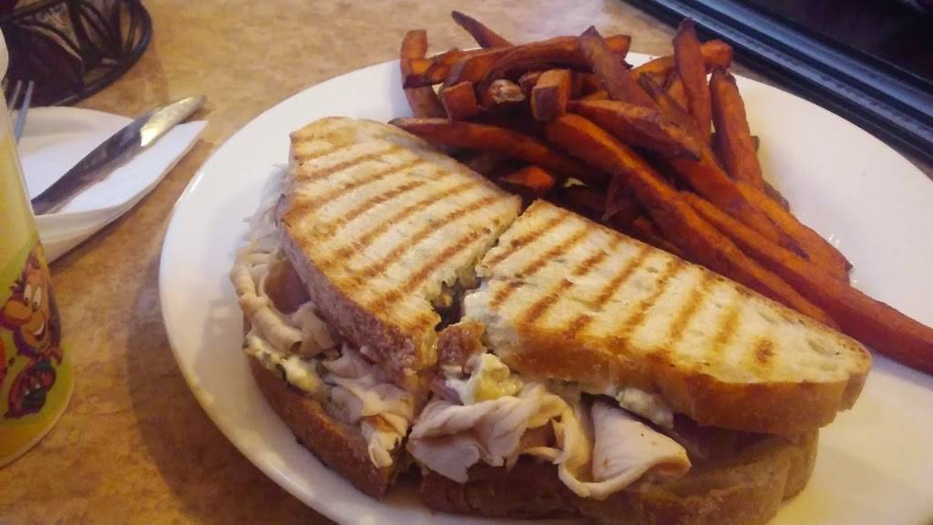 Cooper Hill Pizzeria | meal delivery | 261 1st New Hampshire Turnpike, Northwood, NH 03261, USA | 6039425700 OR +1 603-942-5700