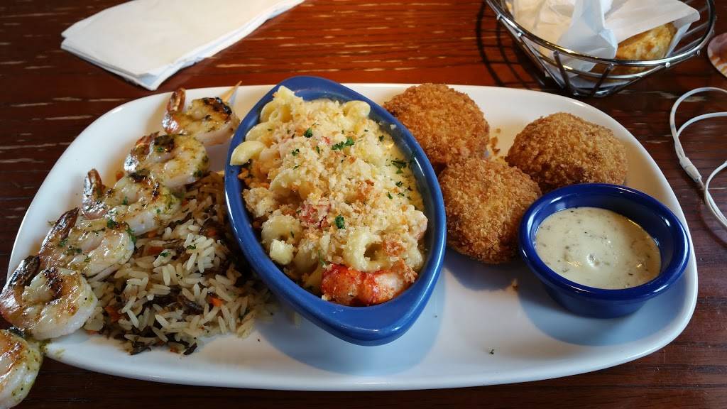 Red Lobster | restaurant | 2540 David H McLeod Blvd, Florence, SC 29501, USA | 8436617130 OR +1 843-661-7130