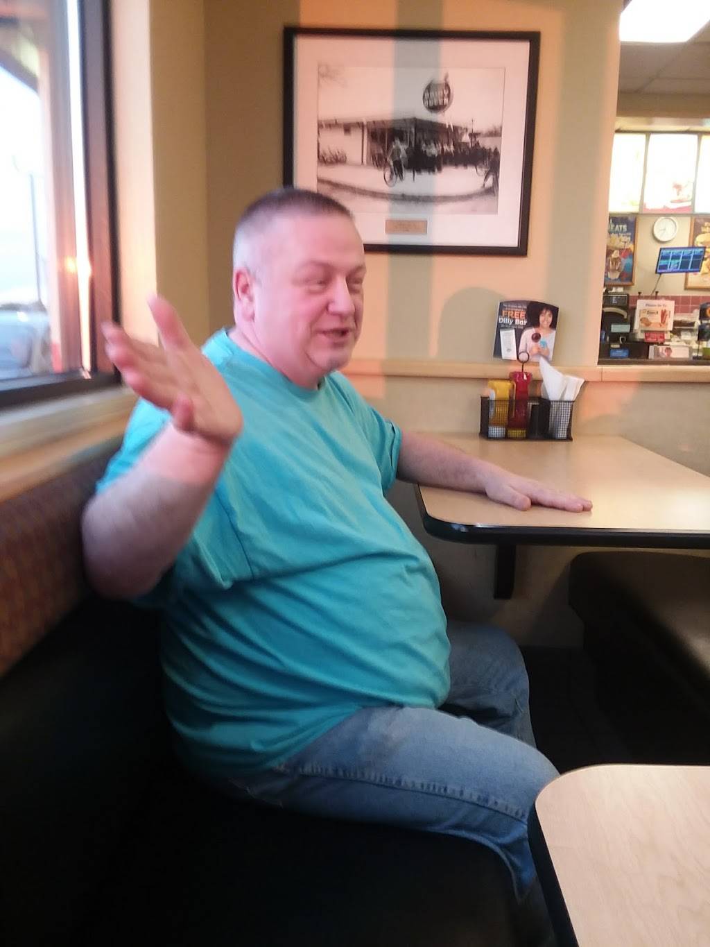 Dairy Queen | restaurant | 1958 E Wabash St, Frankfort, IN 46041, USA | 7656548221 OR +1 765-654-8221