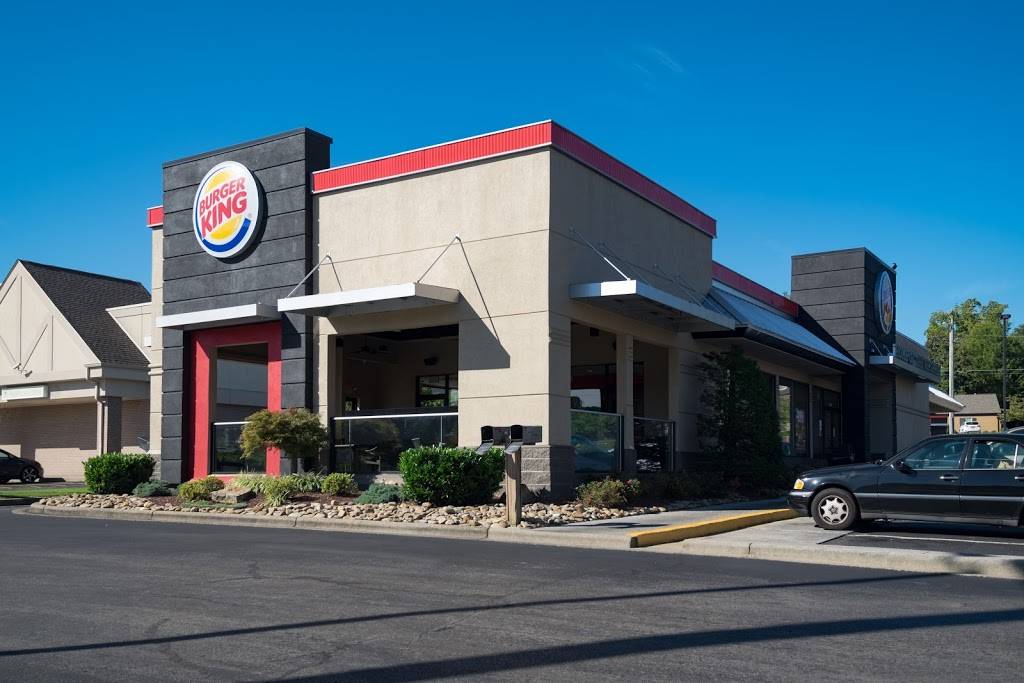 Burger King | restaurant | 127 S Northshore Dr, Knoxville, TN 37919, USA | 8655842881 OR +1 865-584-2881