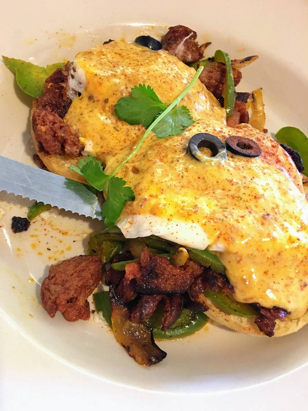 Hobees | restaurant | 800 W Ahwanee Ave, Sunnyvale, CA 94085, USA | 4085243580 OR +1 408-524-3580