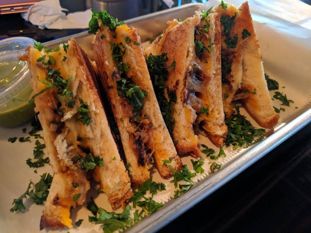 Belly Bombz kitchen | restaurant | 6717 Comstock Ave, Whittier, CA 90601, USA | 5626961111 OR +1 562-696-1111