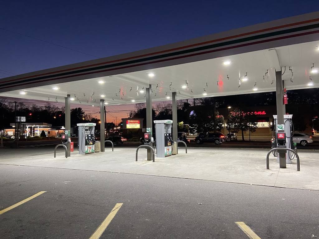 7-Eleven | bakery | 180 Union St, Rockville, CT 06066, USA | 8608756392 OR +1 860-875-6392