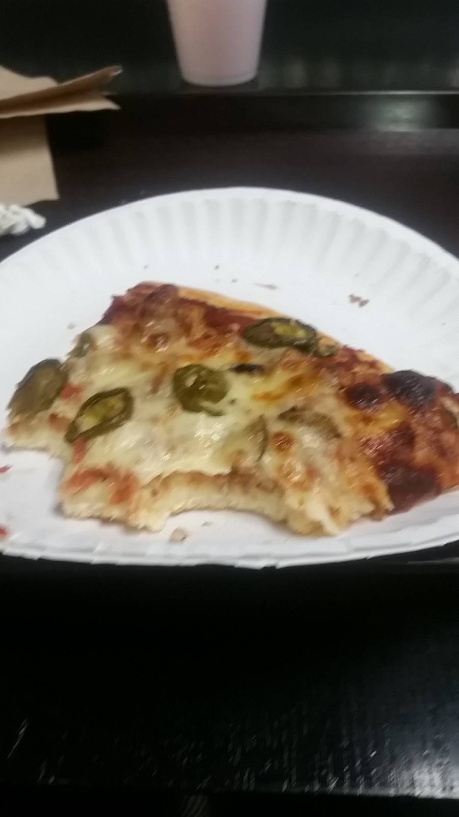 Cochiaros Pizza and Catering | restaurant | 107 Grand Ave, Northlake, IL 60164, USA | 7085620021 OR +1 708-562-0021