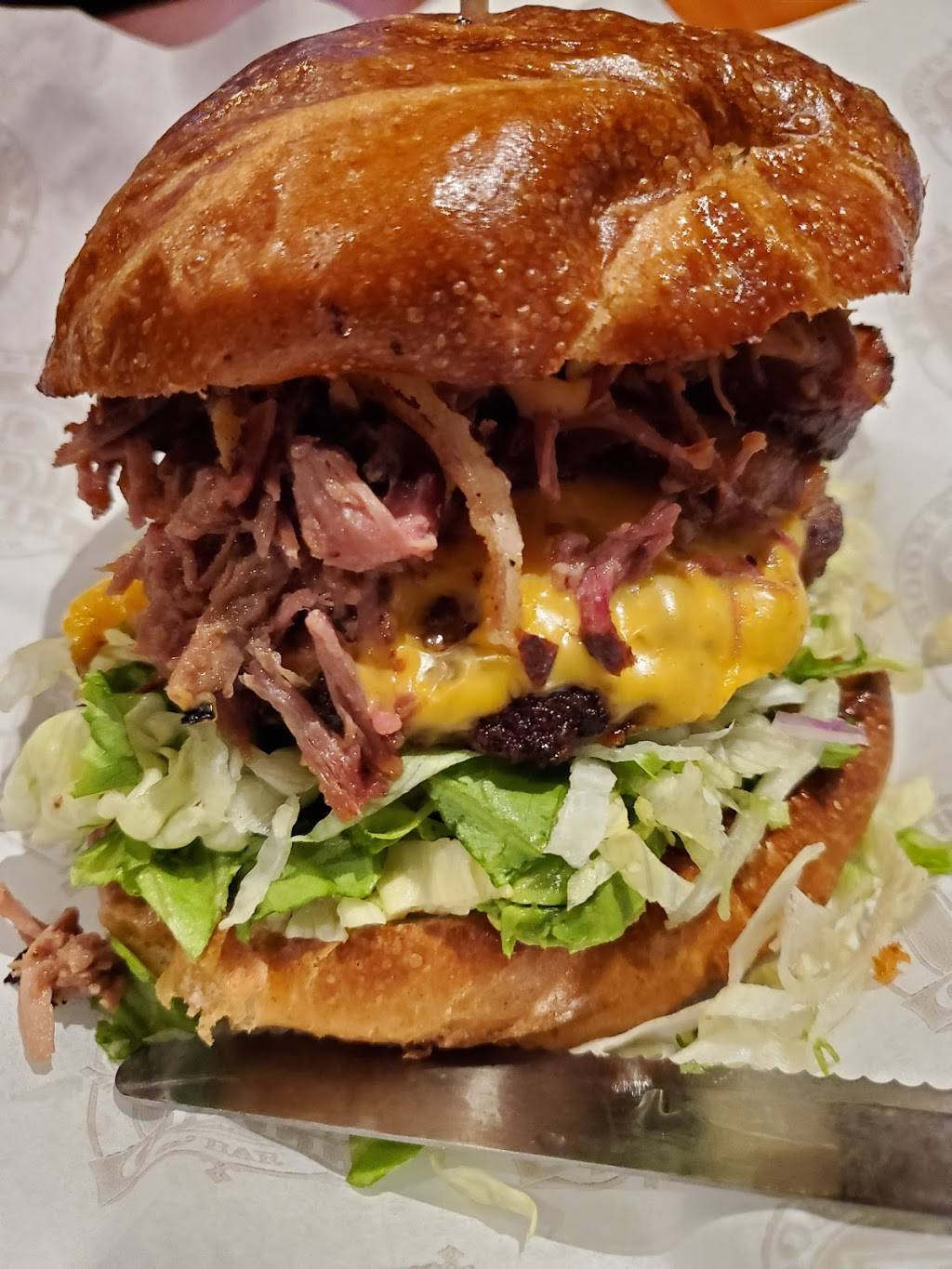 BoomerJacks Grill & Bar | restaurant | 9540 Casa Linda Plaza, Dallas, TX 75218, USA | 2146609464 OR +1 214-660-9464