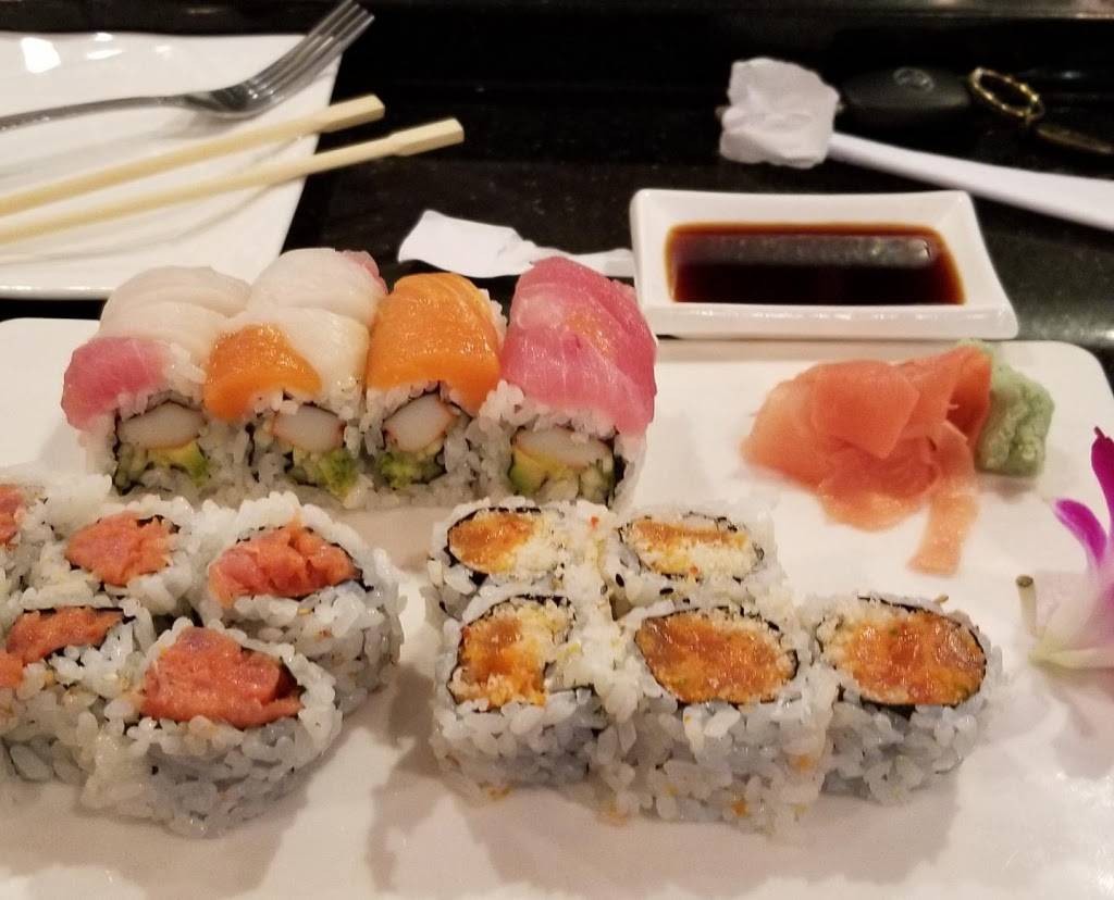 Lemon N Ginger Asian Grille | restaurant | 3491 Merchant Boulevard suite 100, Abingdon, MD 21009, USA | 4105696688 OR +1 410-569-6688