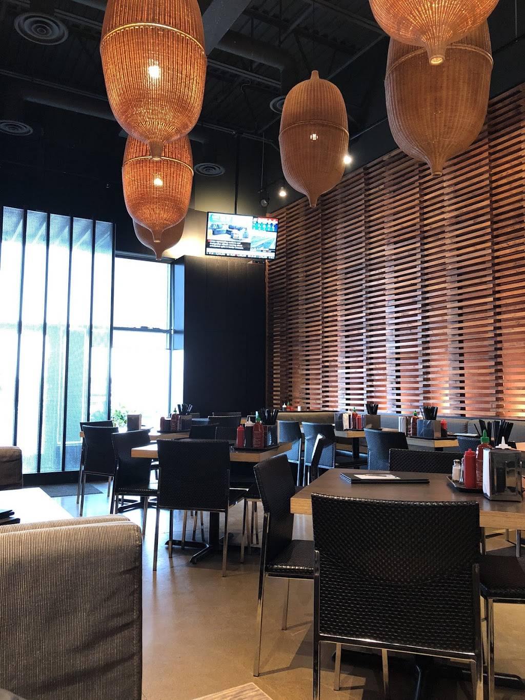 Pho An Vietnamese Cuisine | restaurant | 650 Wellington St E #7, Aurora, ON L4G 0K3, Canada | 9055038885 OR +1 905-503-8885