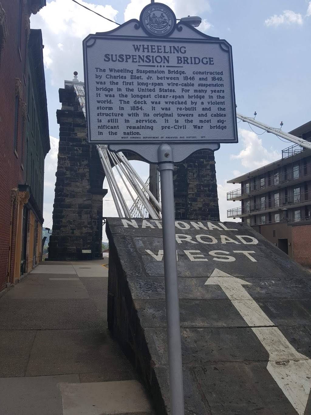 Bridge Tavern & Grill | restaurant | 950 Main St, Wheeling, WV 26003, USA | 3042321900 OR +1 304-232-1900