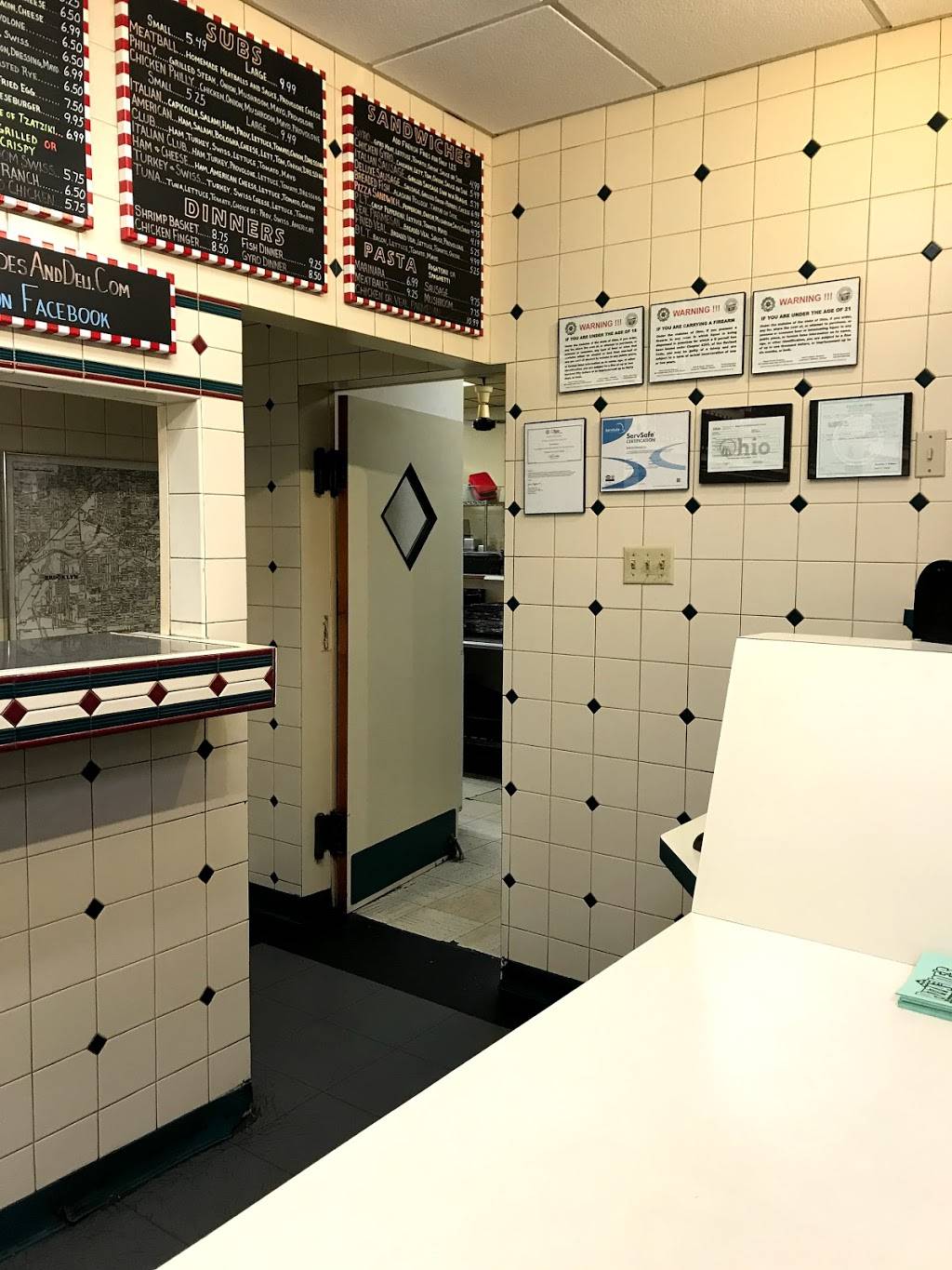 Pizza Joes & Deli | meal takeaway | 4260 Fulton Rd, Cleveland, OH 44144, USA | 2163984033 OR +1 216-398-4033