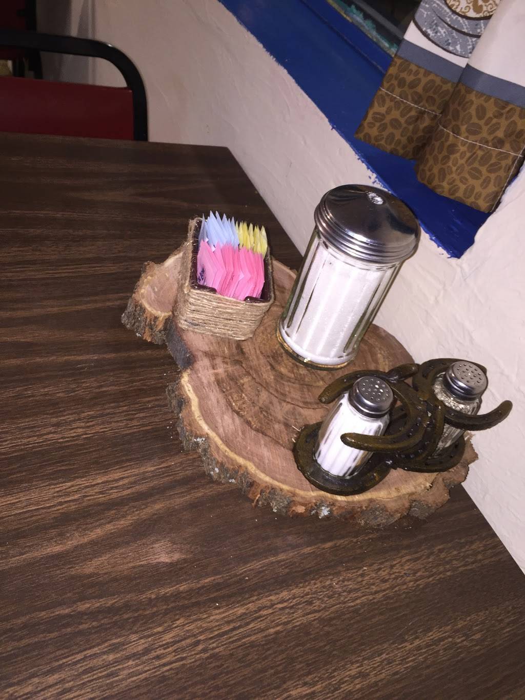 Charlys Tex-Mex Cafe | restaurant | 514 Pleasanton Rd, San Antonio, TX 78214, USA | 2109239207 OR +1 210-923-9207