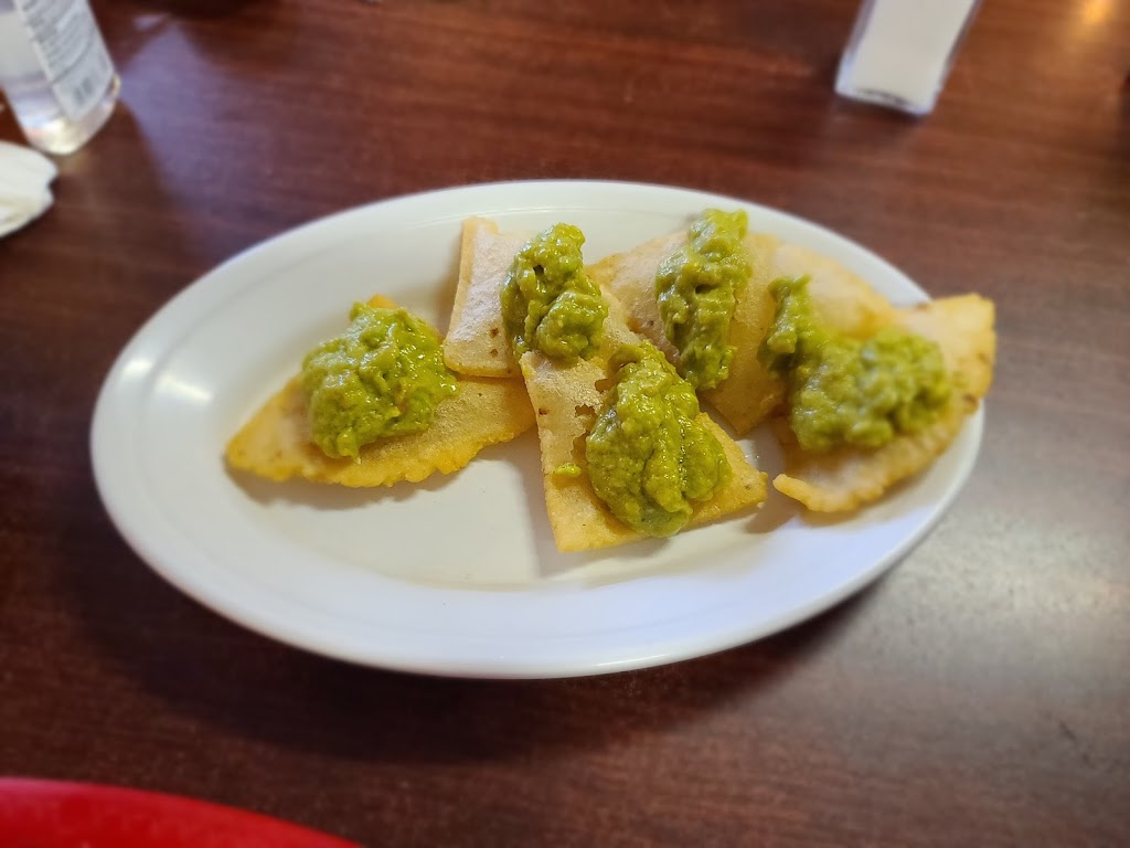 Caros Mexican Restaurant | restaurant | 607 W 2nd St, Rio Grande City, TX 78582, USA | 9564872255 OR +1 956-487-2255