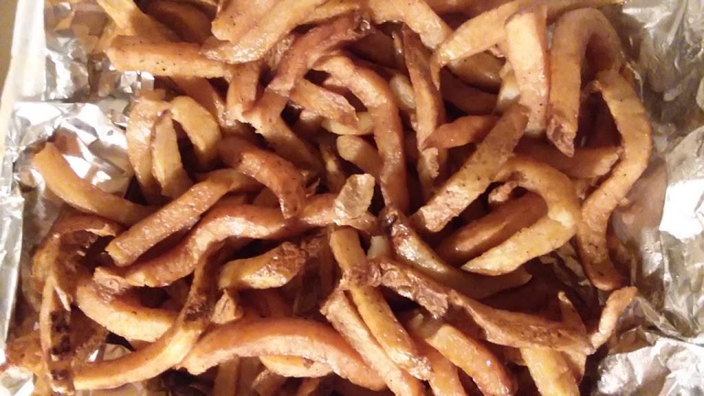 Blythewood Seafood Emporium & BBQ Haven | restaurant | 2000 Clemson Rd #6, Columbia, SC 29229, USA | 8035635295 OR +1 803-563-5295