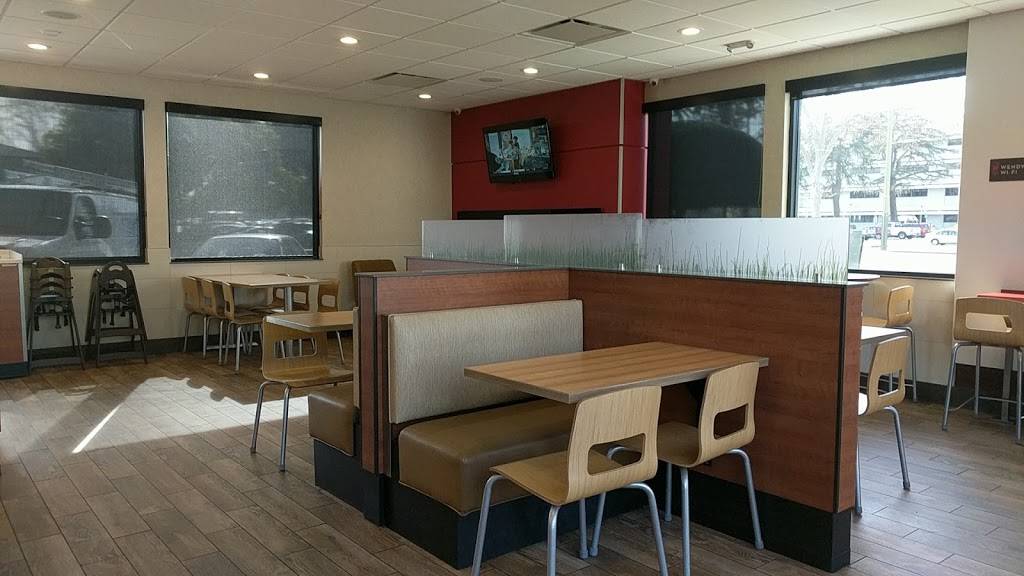 Wendys | restaurant | 782 S Bascom Ave, San Jose, CA 95128, USA | 4082952826 OR +1 408-295-2826