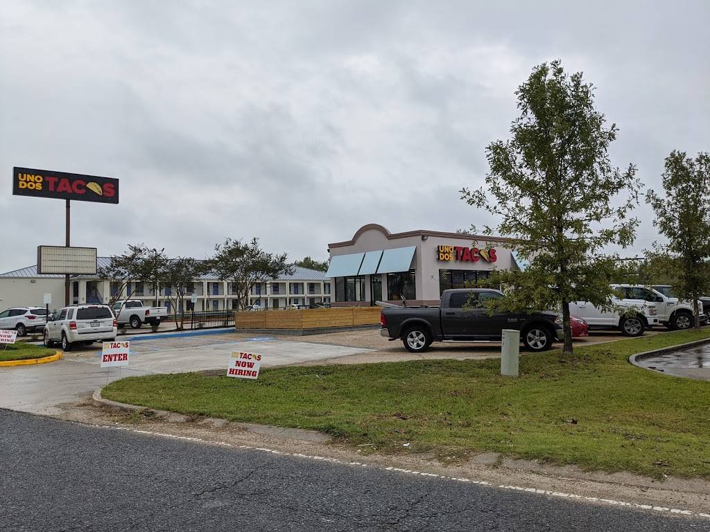 Uno Dos Tacos | restaurant | 123 Rushing Rd W, Denham Springs, LA 70726, USA | 2255237175 OR +1 225-523-7175