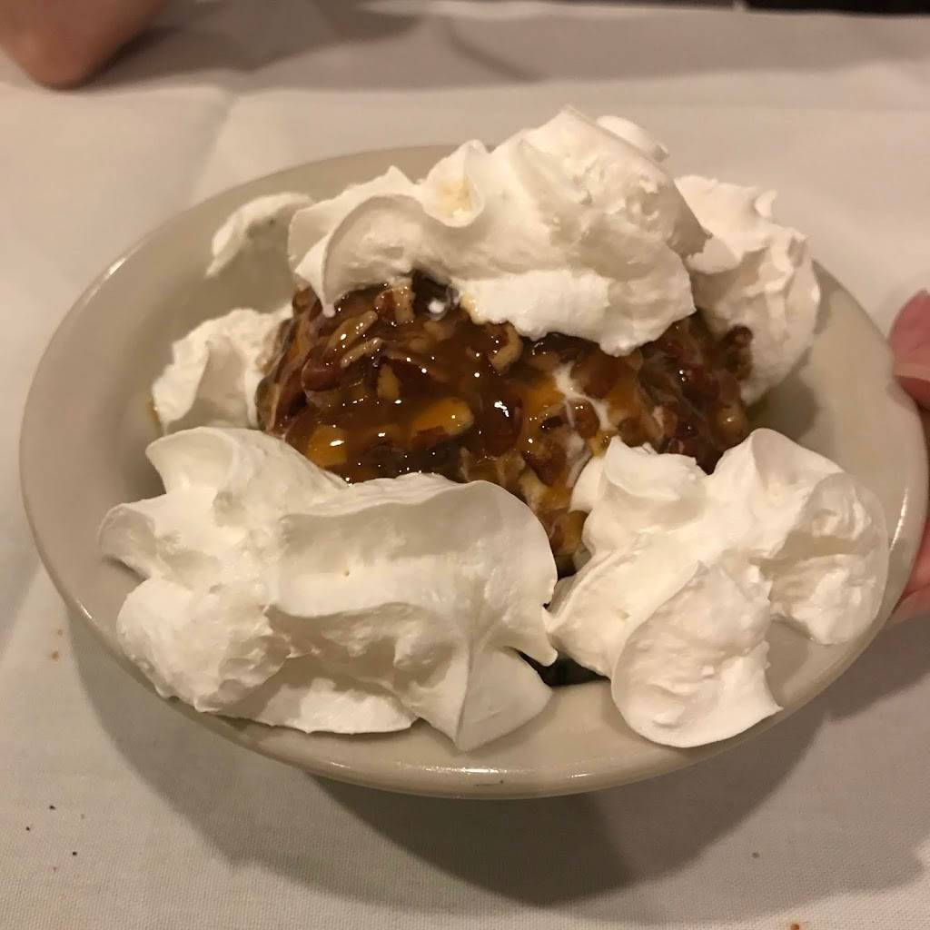 De Blasios Restaurant | restaurant | 1717 Cochran Rd, Pittsburgh, PA 15220, USA | 4125313040 OR +1 412-531-3040