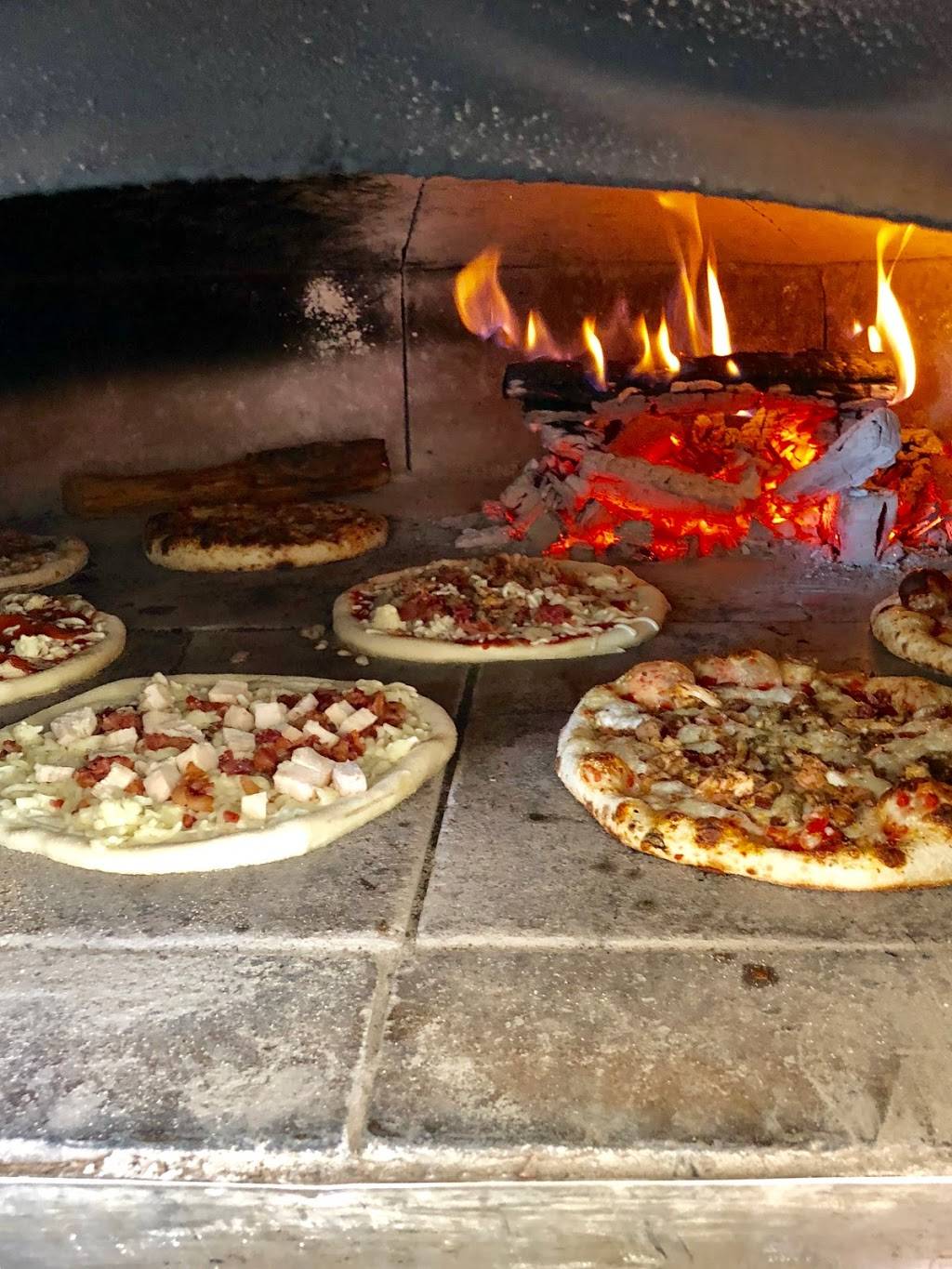 Tilfords Wood Fired Pizza | restaurant | 2107 Kinney Ave, Austin, TX 78704, USA | 5129427670 OR +1 512-942-7670