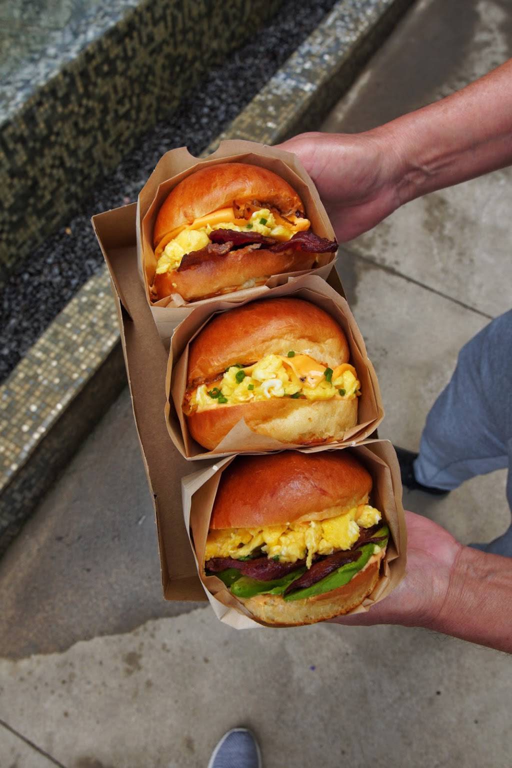 Don Waffly | restaurant | 550 Collection Blvd #170, Oxnard, CA 93036, USA | 8055195034 OR +1 805-519-5034