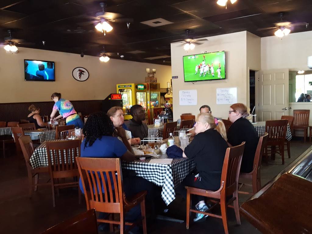 Foxy Fox Pizza | restaurant | 5878 E Lake Pkwy, McDonough, GA 30253, USA | 6785831158 OR +1 678-583-1158